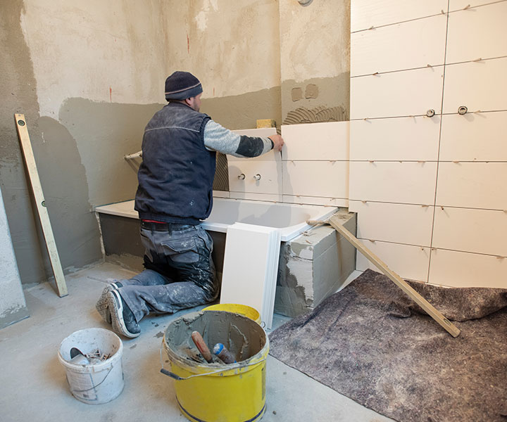 Fertige Trockenbauwände beim Innenausbau in Augsburg